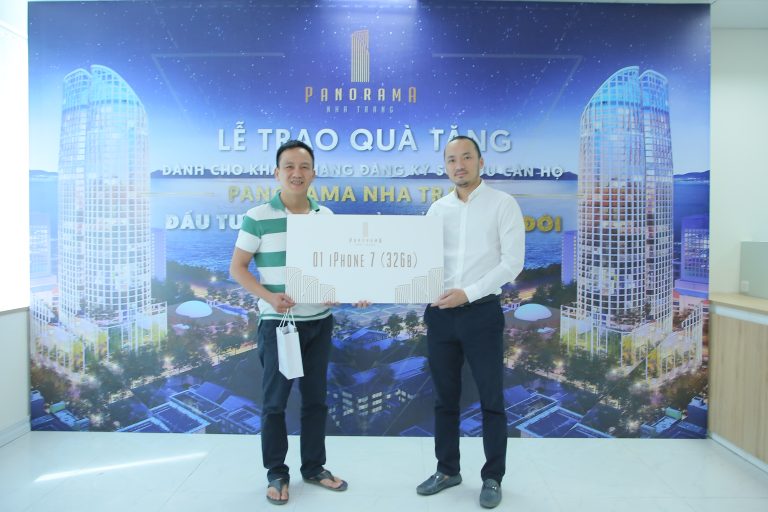 Công ty CP ĐT XD Vịnh Nha Trang tặng quà các hoàn cảnh khó khăn nhân dịp Tết Đinh Dậu_2